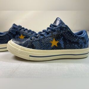 Converse Chuck Taylor AllStar One Star Blue Snake Embossed Sneaker Men4 Women6